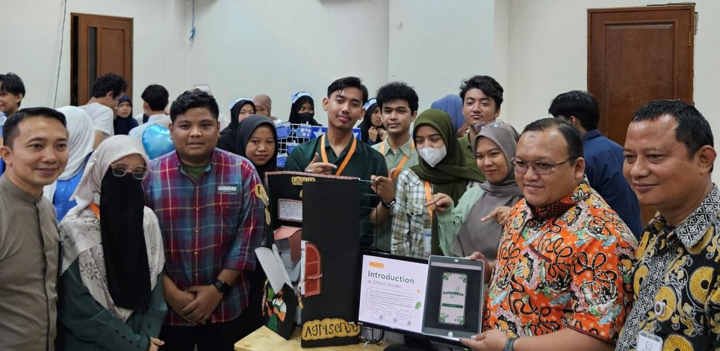 Pameran Hasil Karya Bisnis & Teknologi Mahasiswa STT-NF : Inovasi Muda Berkembang