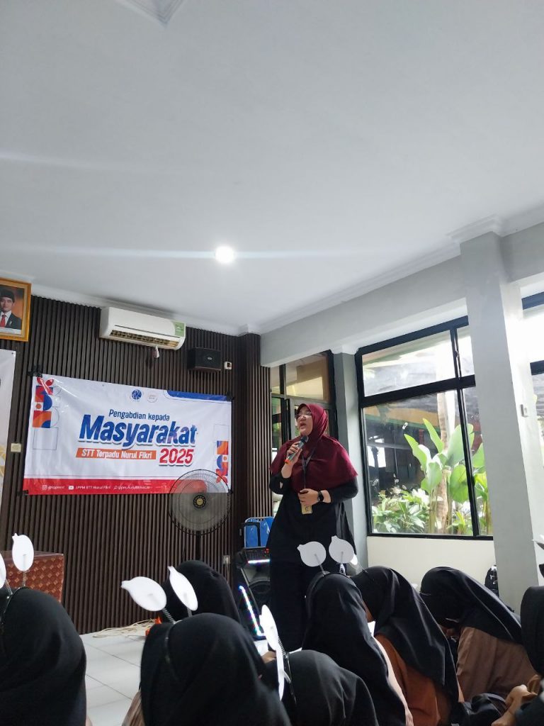 Membangun Kesadaran Digital dan Penggunaan Media Sosial yang Sehat: Pelatihan oleh Dosen STT-NF di SMK IT Raflesia Depok