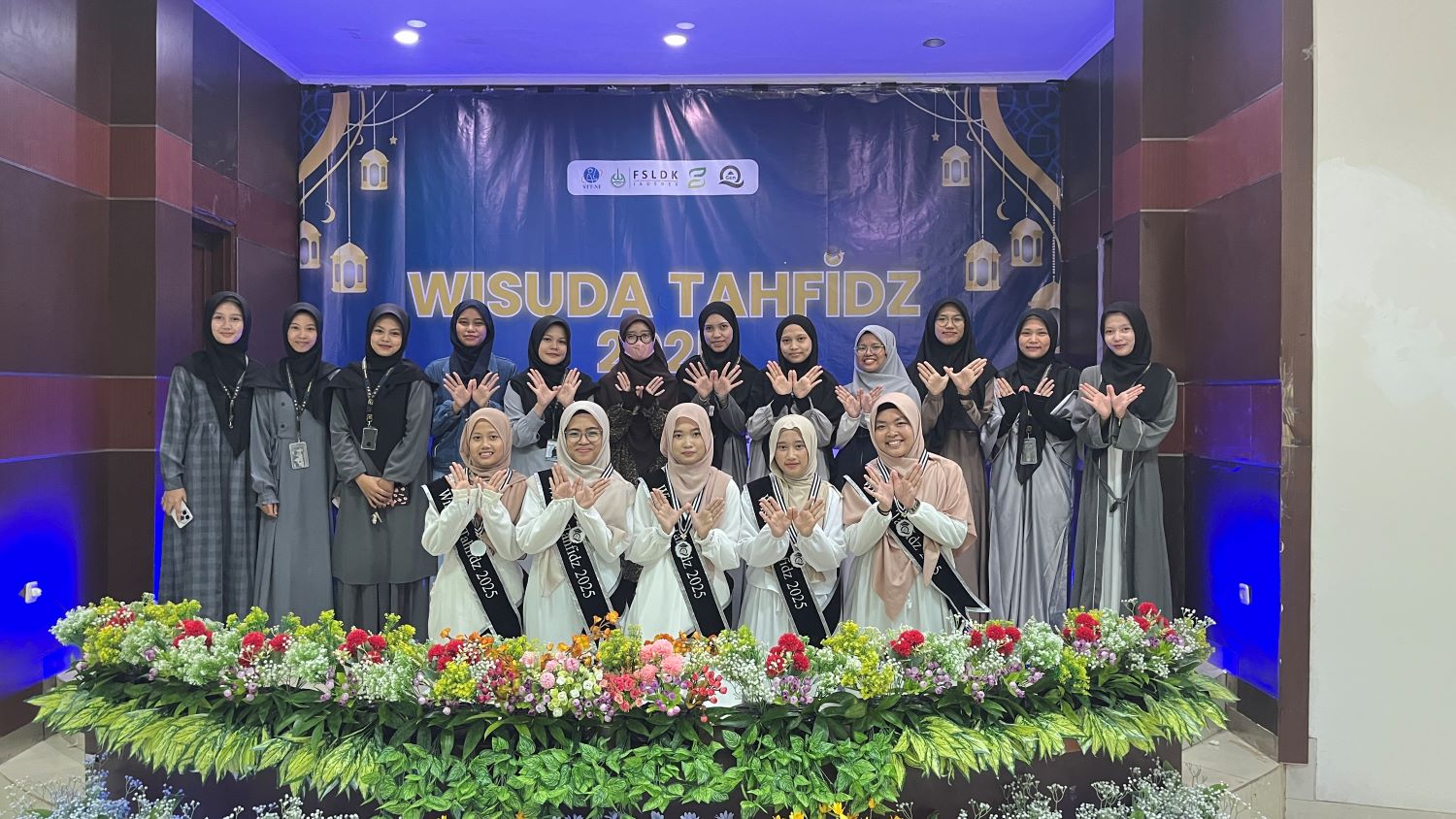 Wisuda Tahfidz Al-Qur’an STT Terpadu Nurul Fikri Tahun 2025