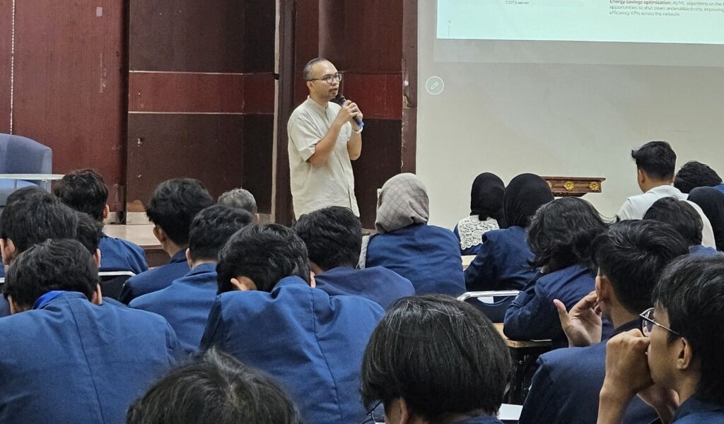 STT Terpadu Nurul Fikri Gelar Sesi Dosen Tamu Bahas Microservices dan AI Bersama Praktisi Red Hat